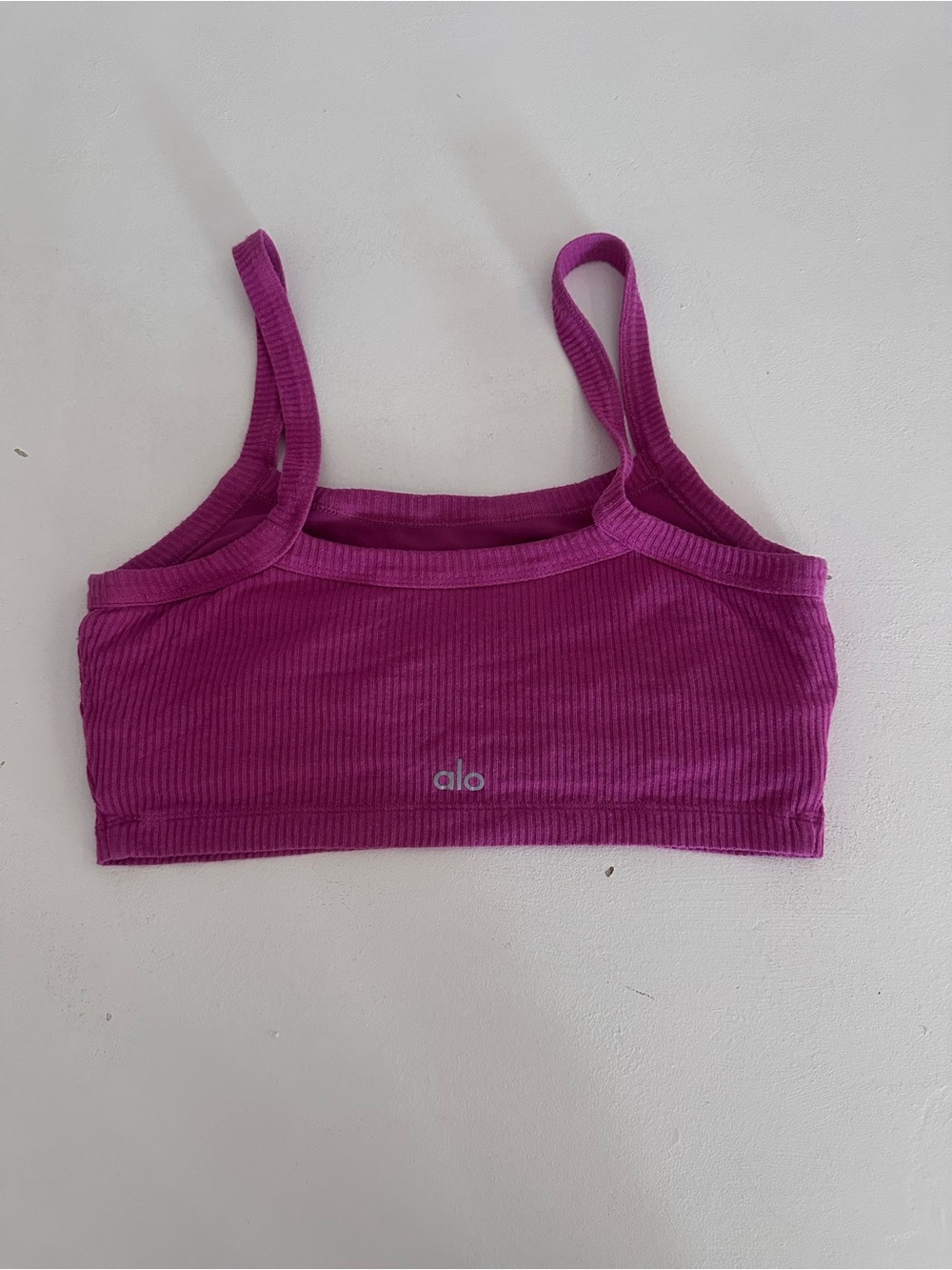 Alo Yoga Ribbed Crop Whisper Bra Tank – Raspberry Sorbet Purple – Size S